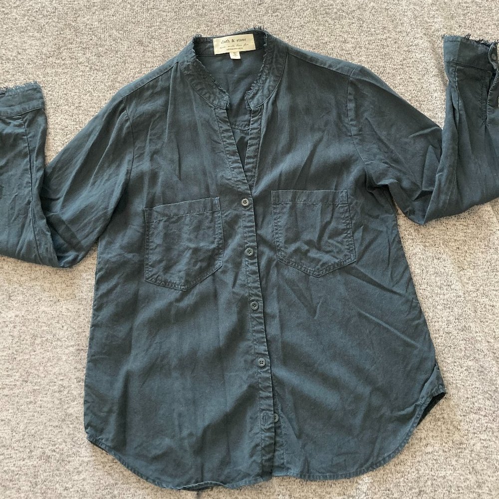 Anthropologie Cloth & Stone Button down